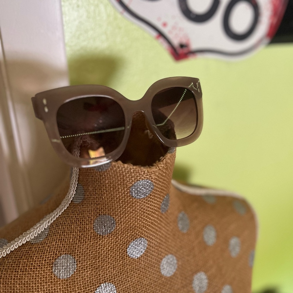 Stylish Brown Sunglasses